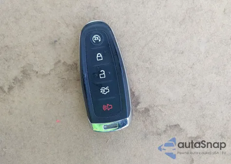 2016 Ford Expedition Limited from USA, damaged, VIN 1FMJU2AT3GEF53182